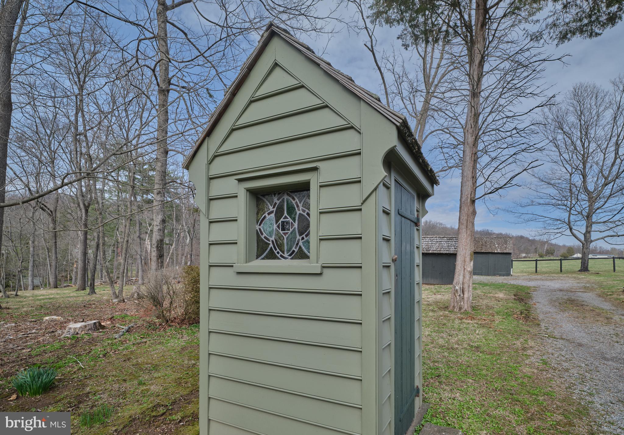 6049 PIDCOCK CREEK ROAD