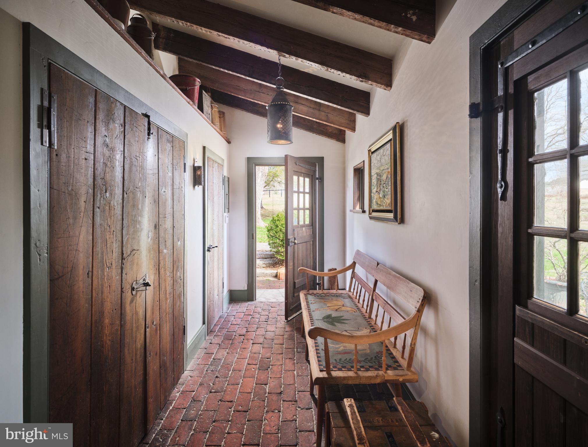 6049 PIDCOCK CREEK ROAD