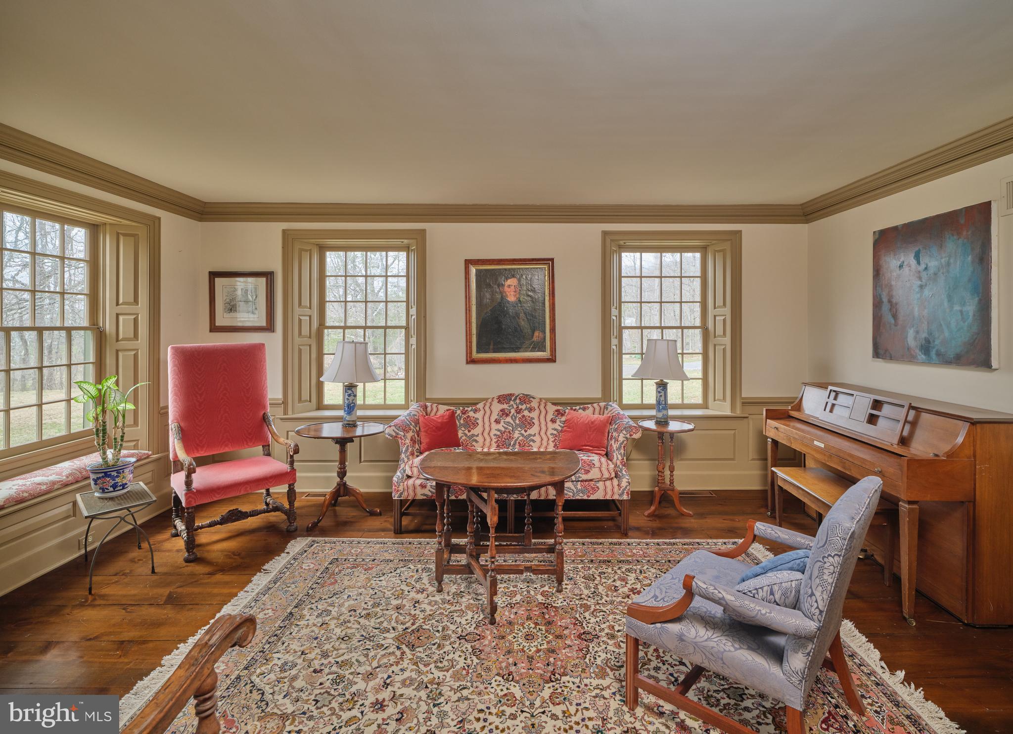 6049 PIDCOCK CREEK ROAD