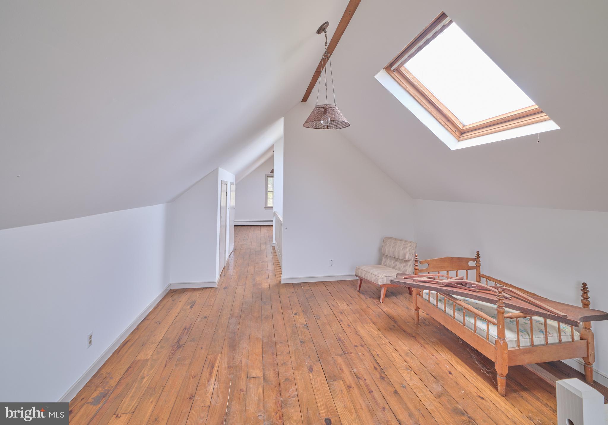 6049 PIDCOCK CREEK ROAD