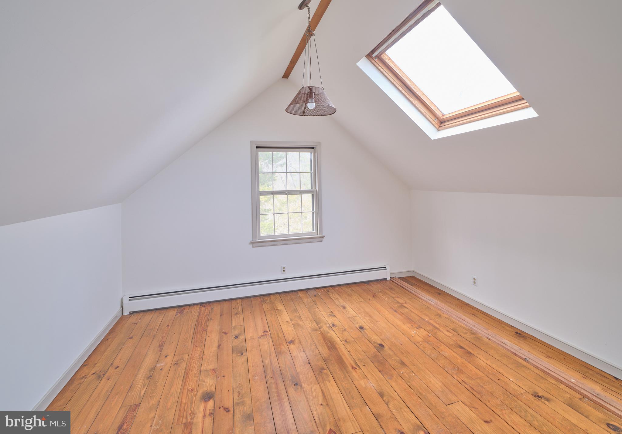 6049 PIDCOCK CREEK ROAD