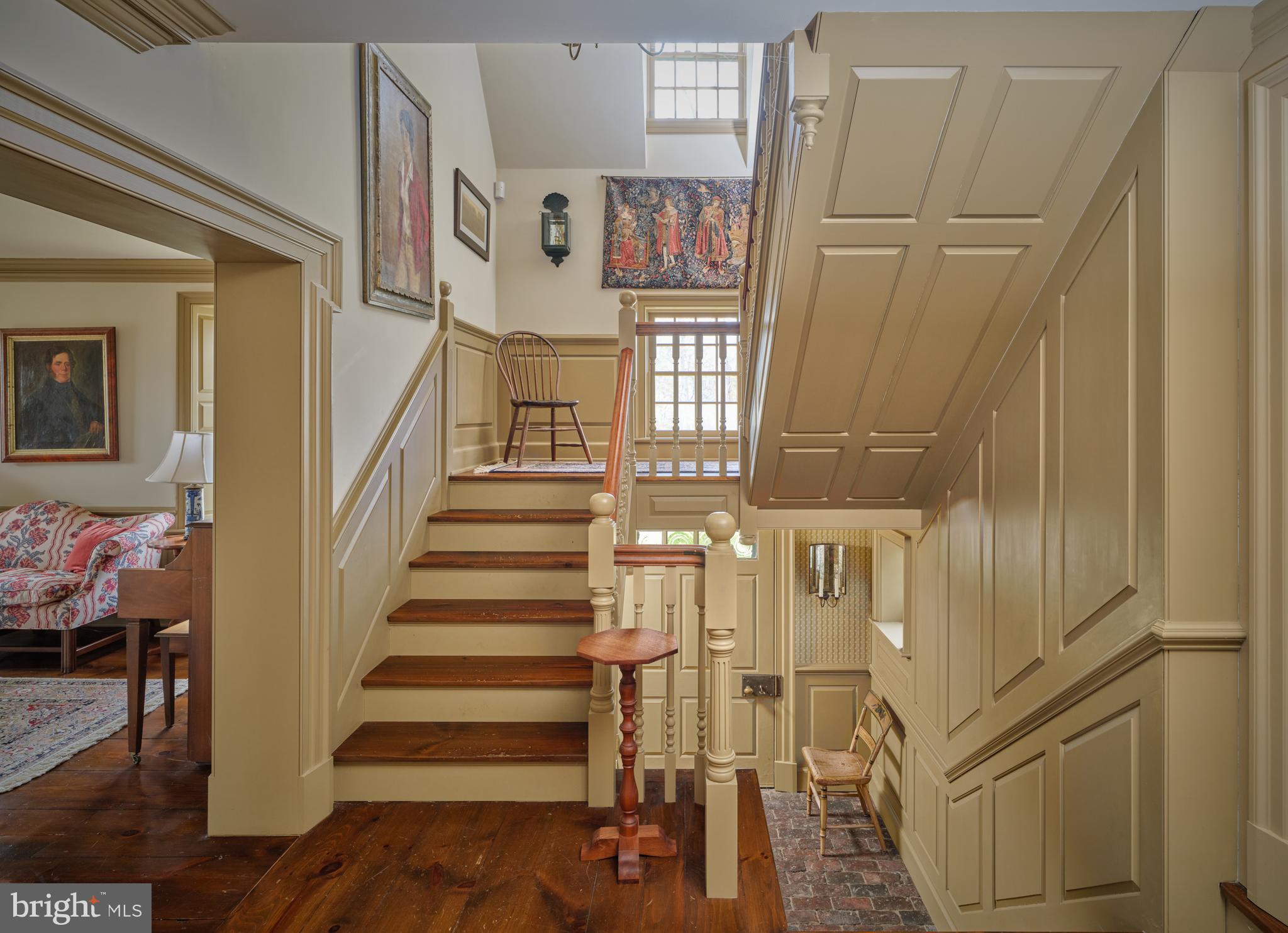 6049 PIDCOCK CREEK ROAD