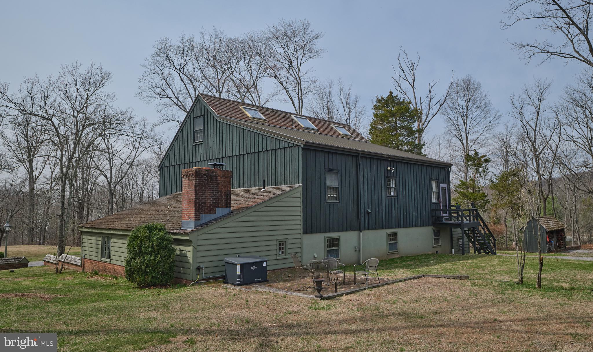 6049 PIDCOCK CREEK ROAD