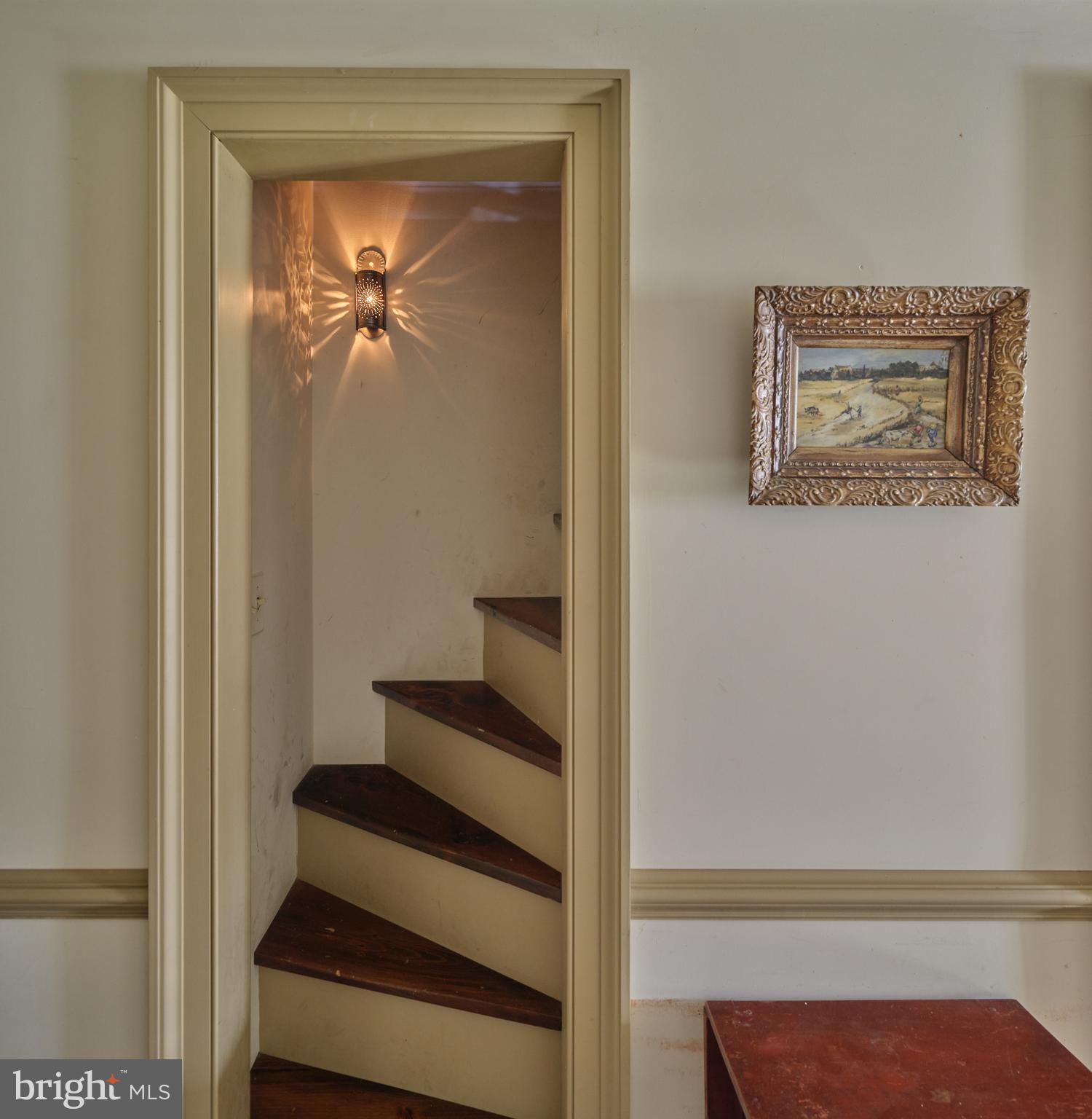 6049 PIDCOCK CREEK ROAD