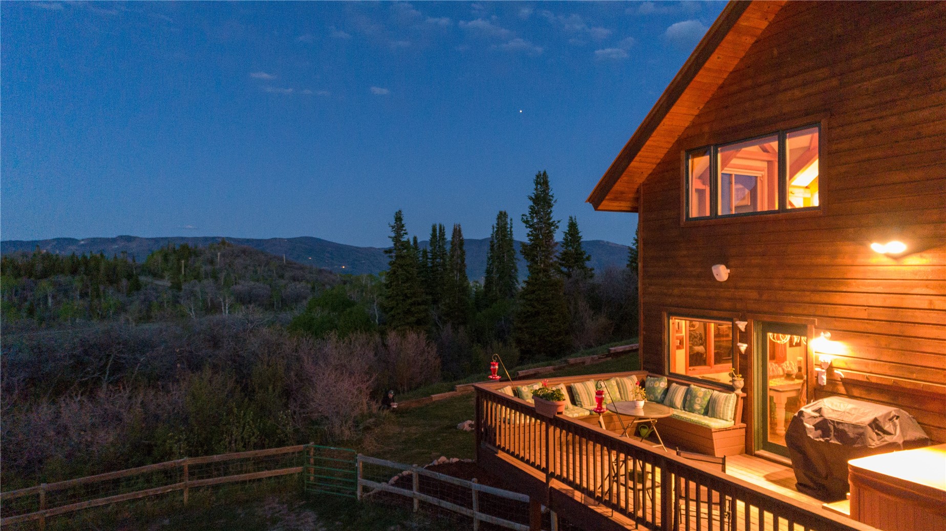27925 Echo Valley LANE