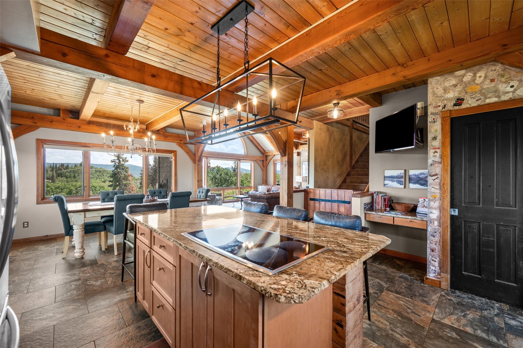 27925 Echo Valley LANE