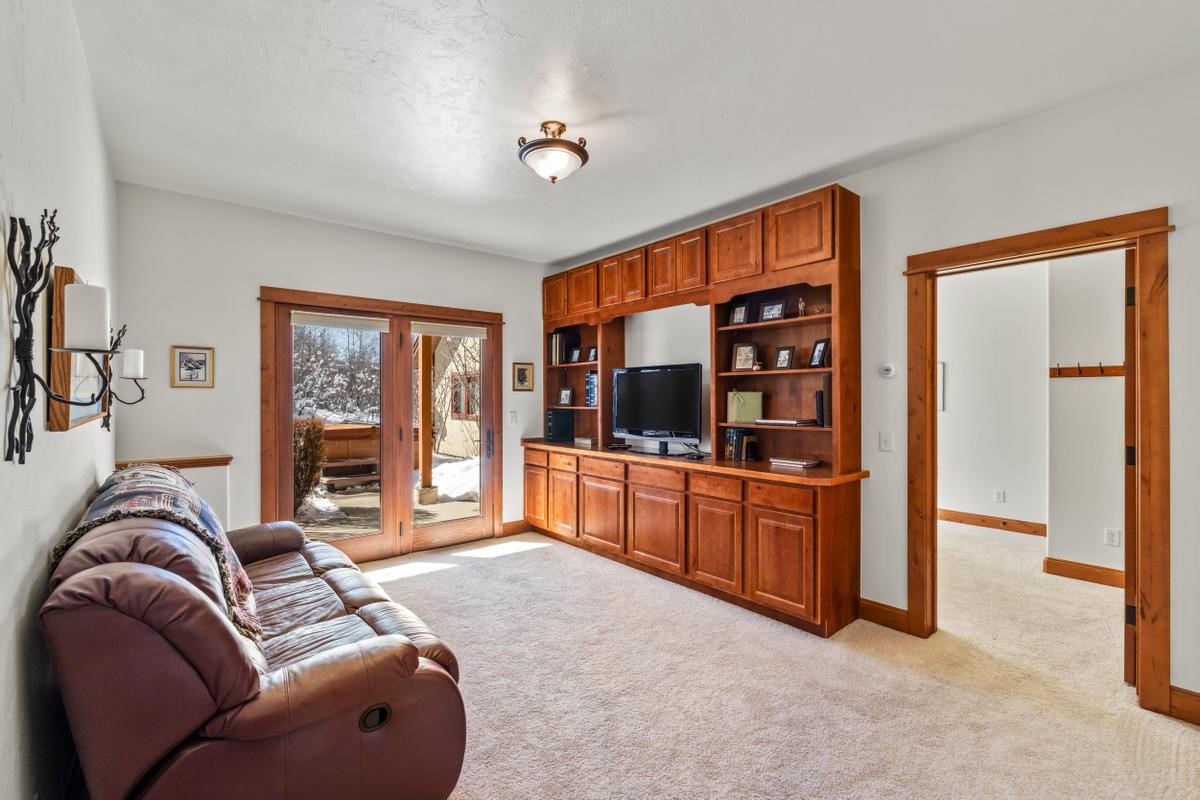 1465 Blue Sage DRIVE -