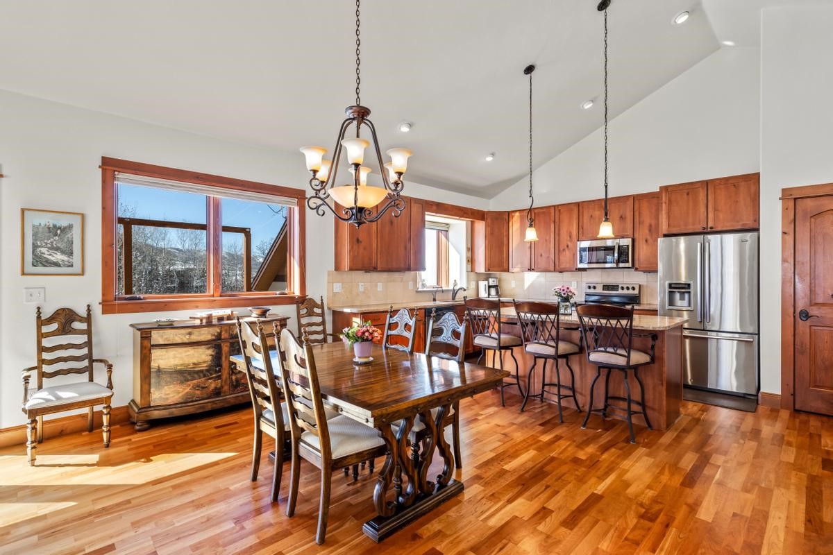 1465 Blue Sage DRIVE -