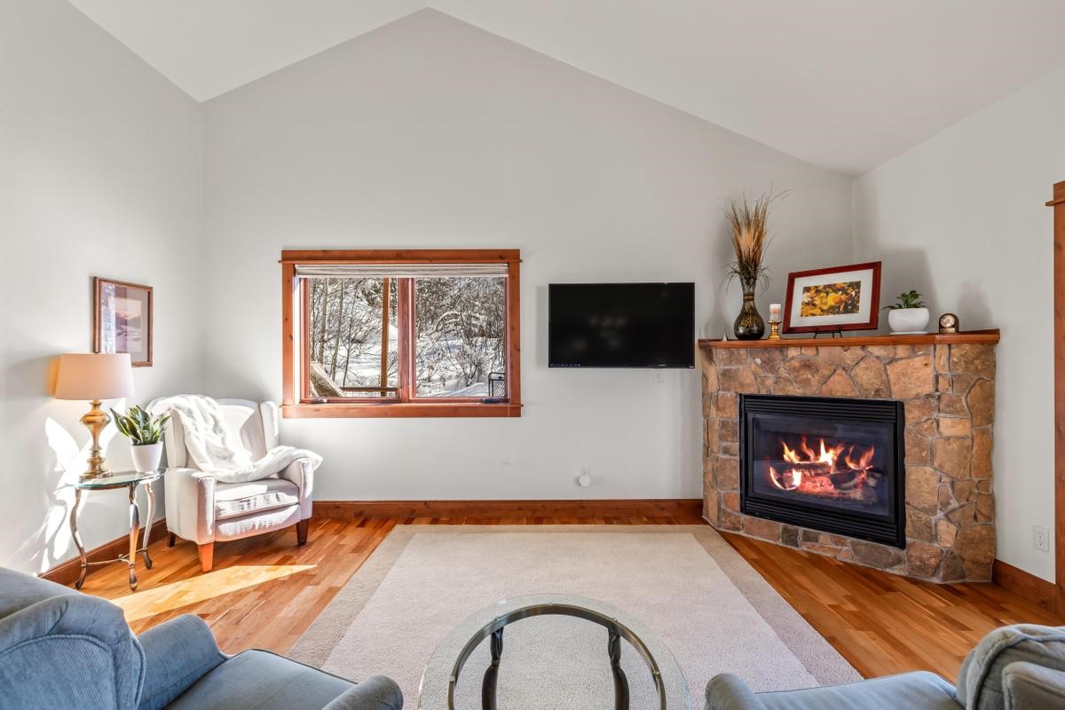 1465 Blue Sage DRIVE -