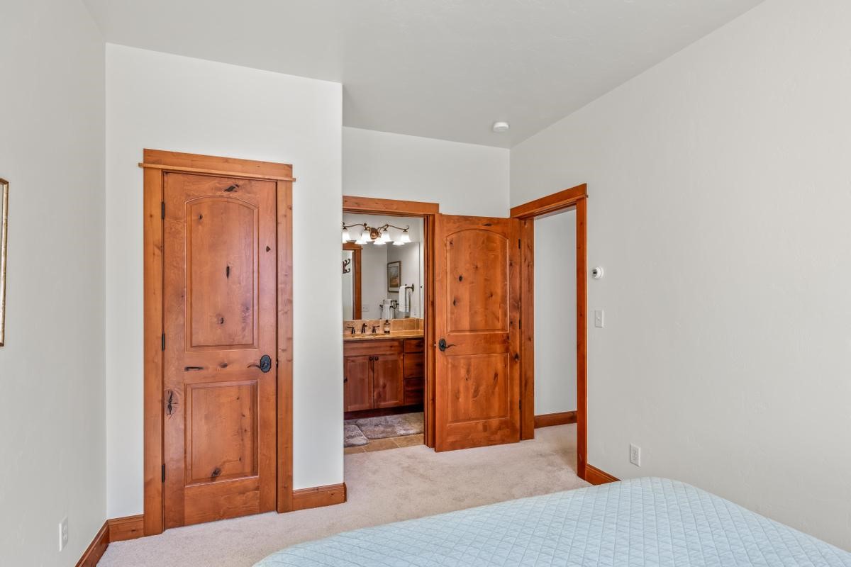 1465 Blue Sage DRIVE -