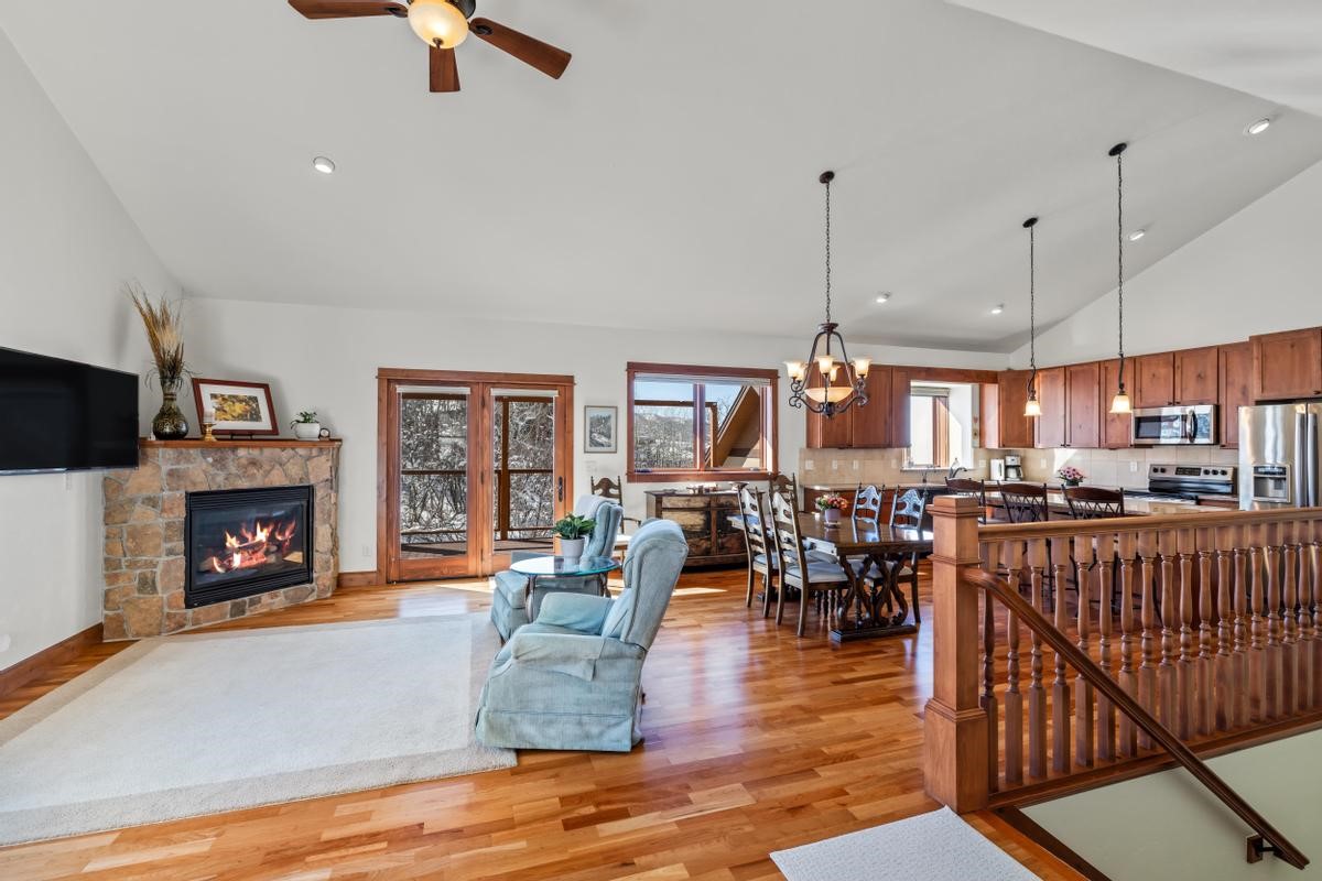 1465 Blue Sage DRIVE -