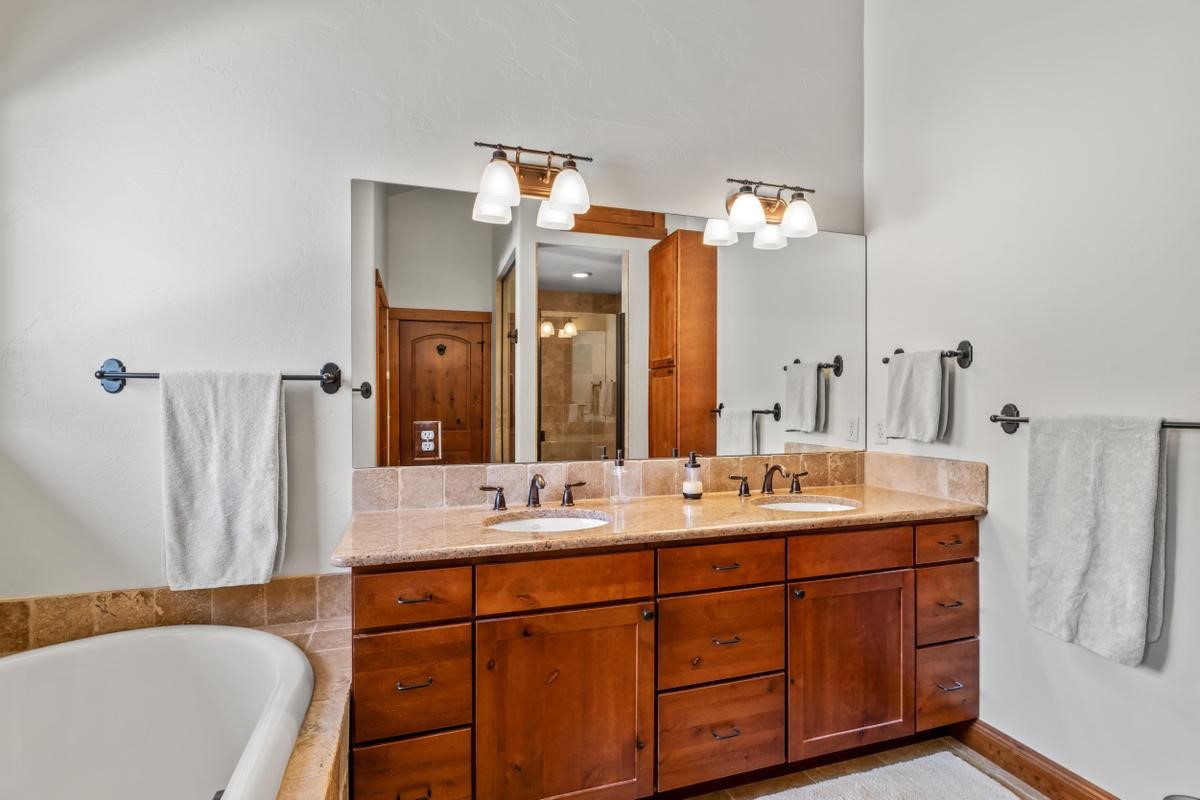 1465 Blue Sage DRIVE -