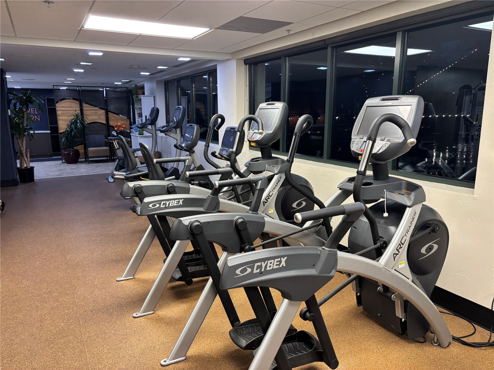 2300 Mt Werner CIRCLE 558