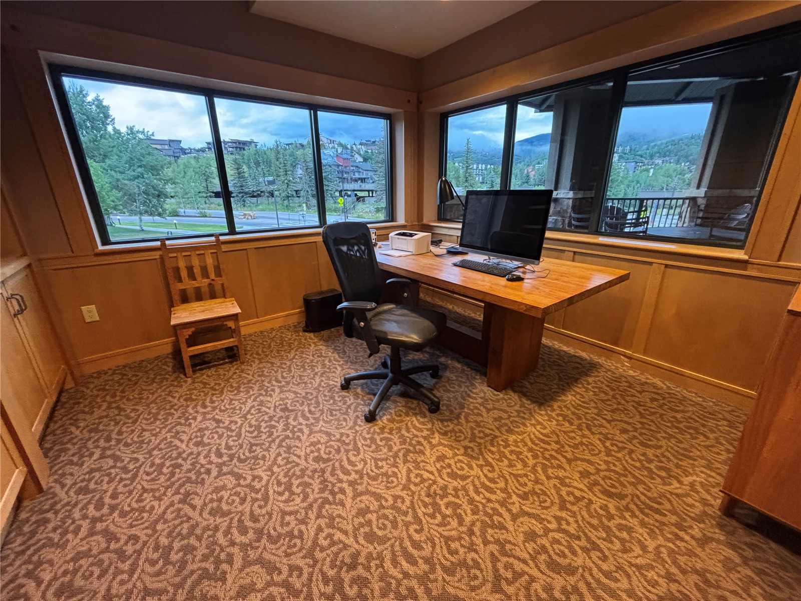 2300 Mt Werner CIRCLE 558