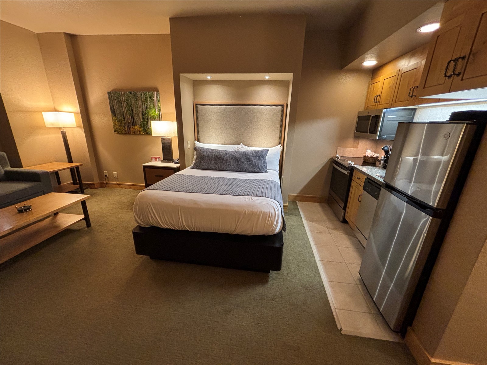 2300 Mt Werner CIRCLE 558