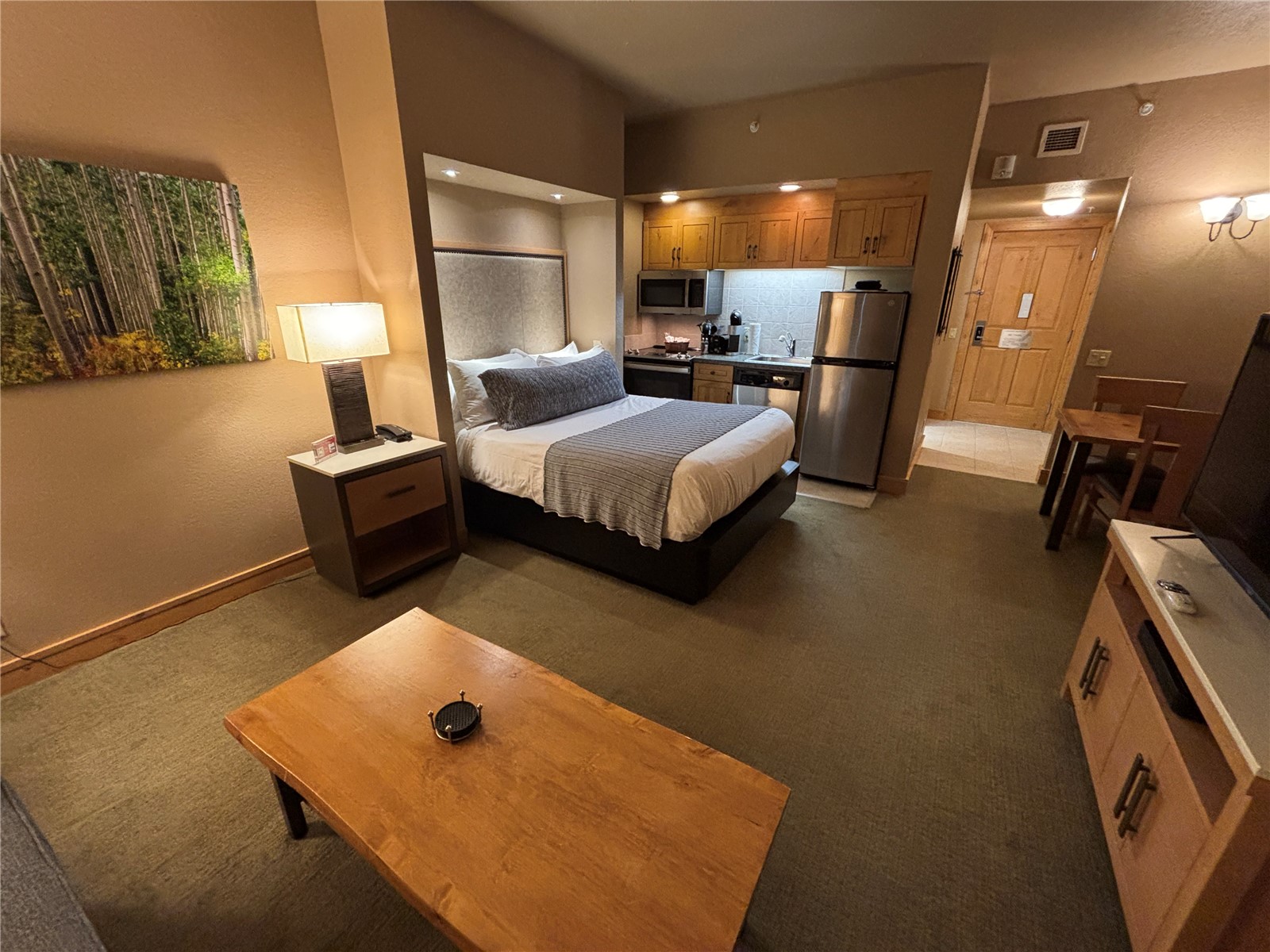 2300 Mt Werner CIRCLE 558