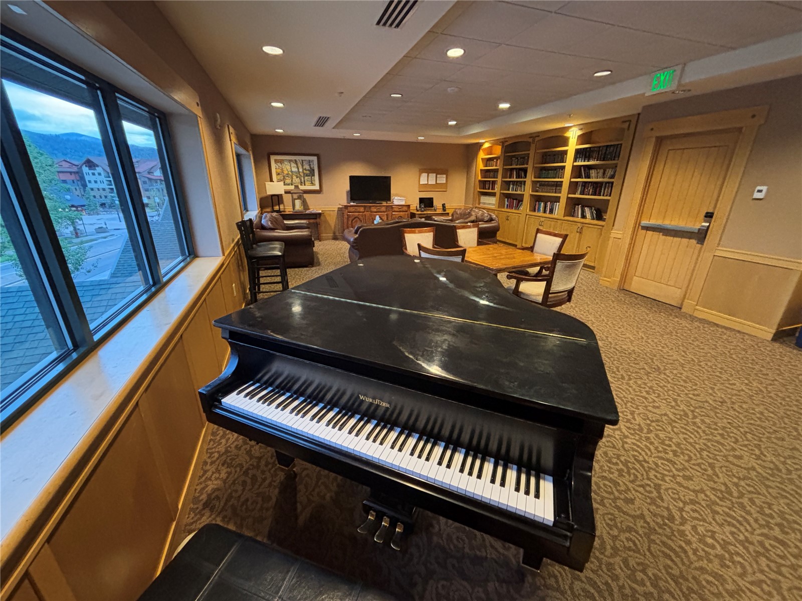 2300 Mt Werner CIRCLE 558