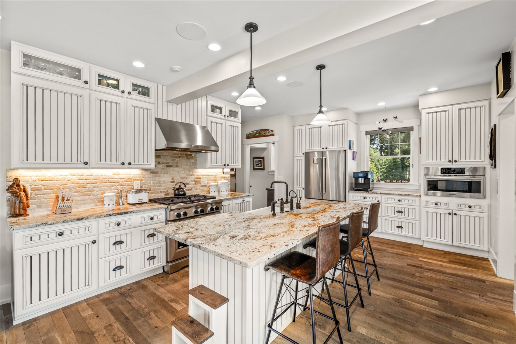 33690 E Us Highway 40