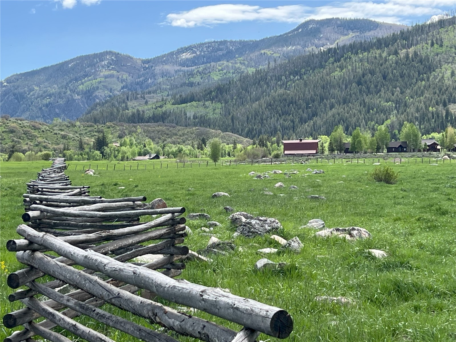 33690 E Us Highway 40