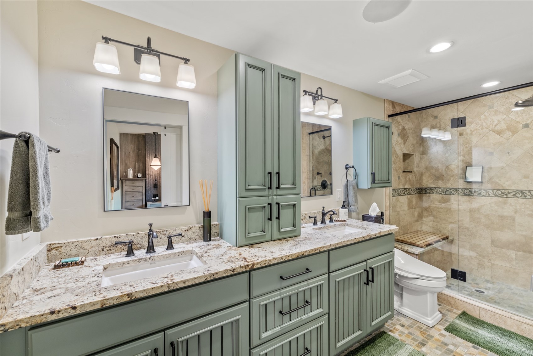 33690 E Us Highway 40