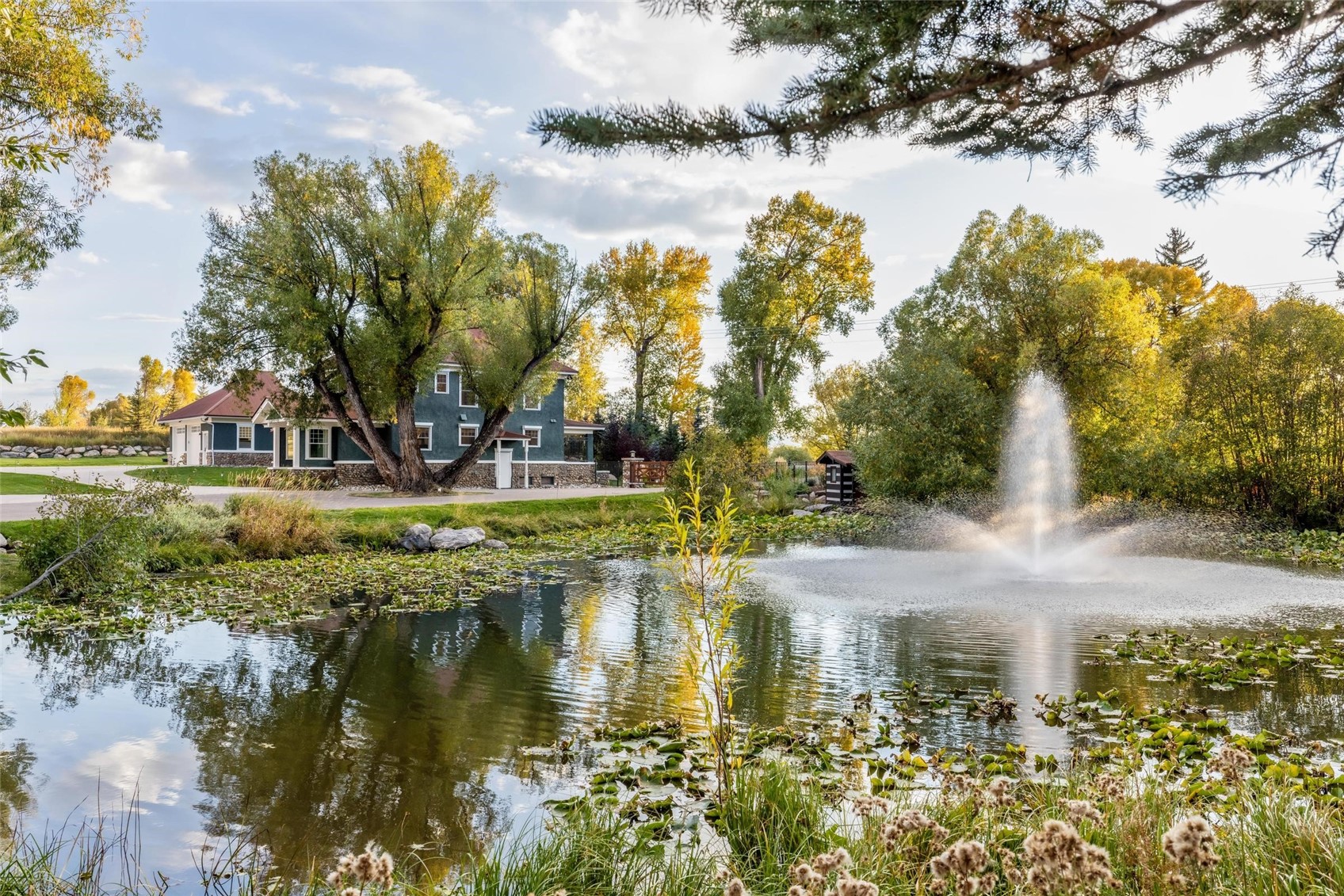 33690 E Us Highway 40