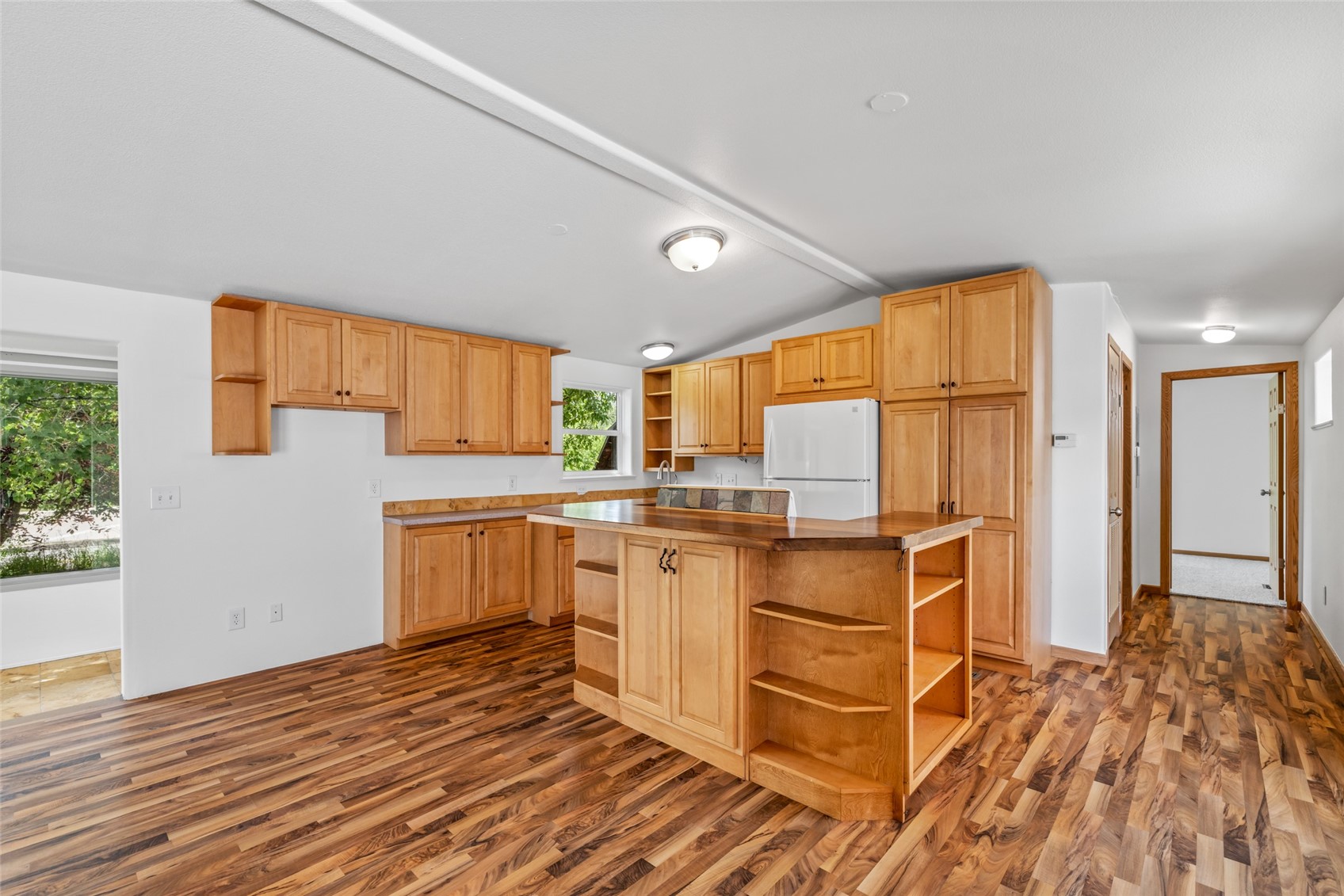 511 Harms COURT
