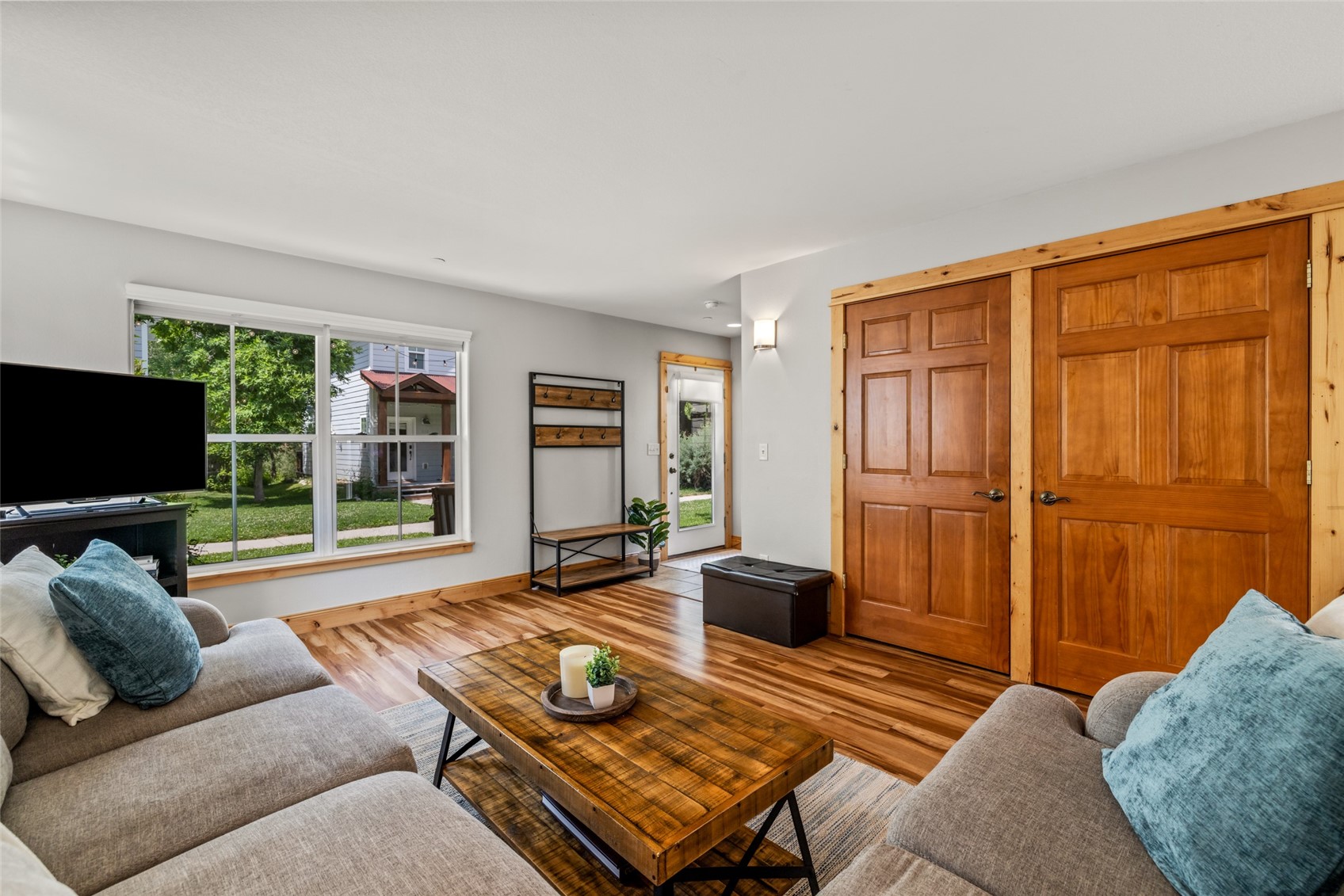 858 Dougherty ROAD