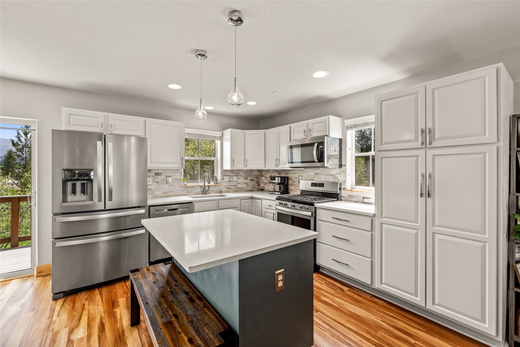 858 Dougherty ROAD
