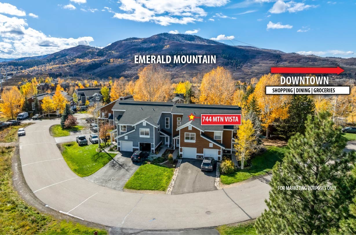 744 Mountain Vista CIRCLE 53