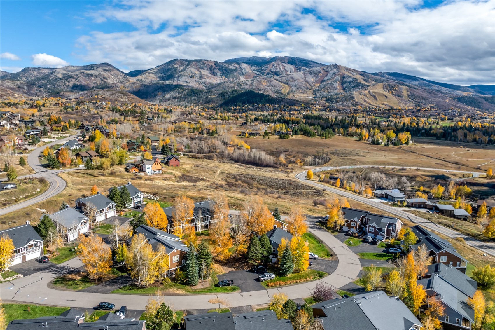 744 Mountain Vista CIRCLE 53