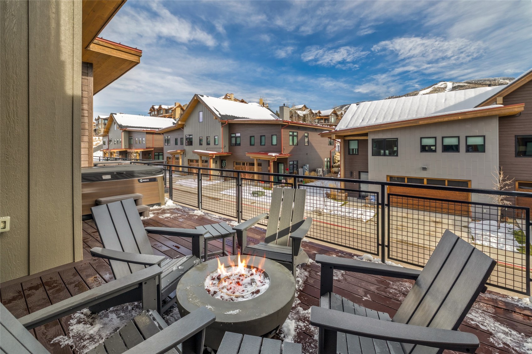 1243 Urban WAY 2