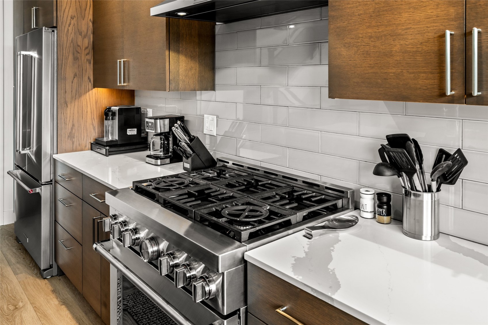 1243 Urban WAY 2