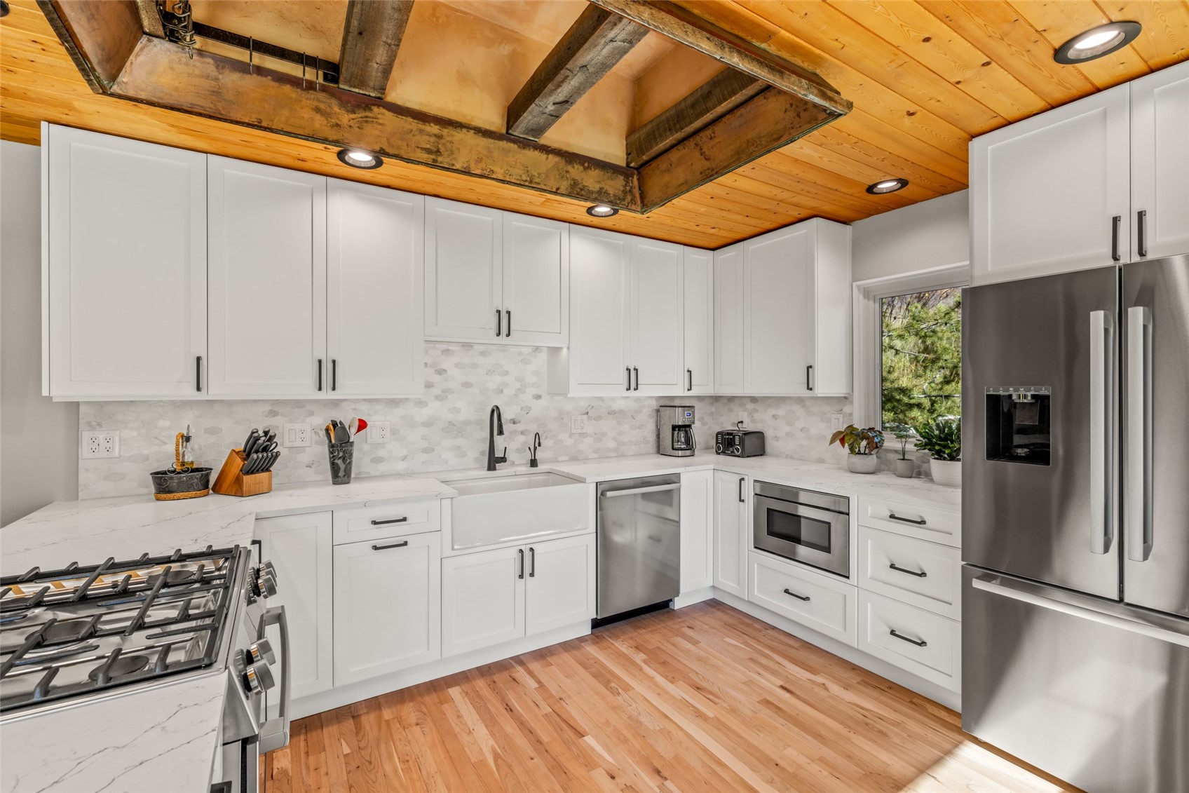 795 Spring Creek CIRCLE