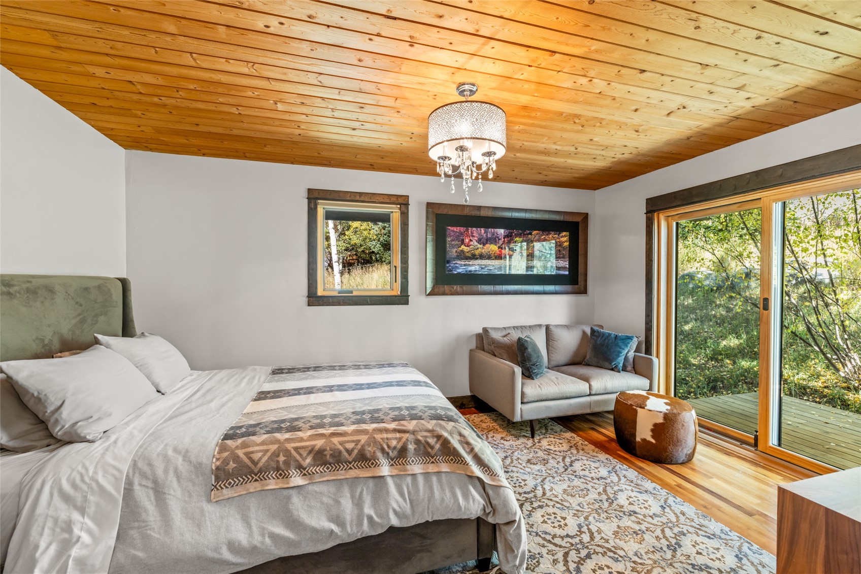 795 Spring Creek CIRCLE