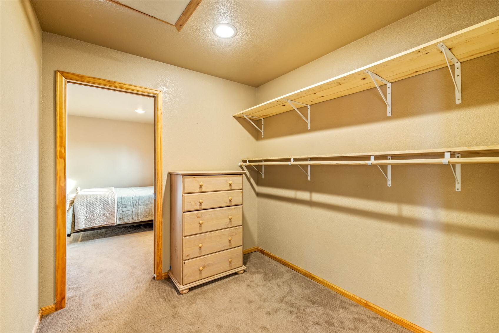 37450 Saddle Mountain DRIVE