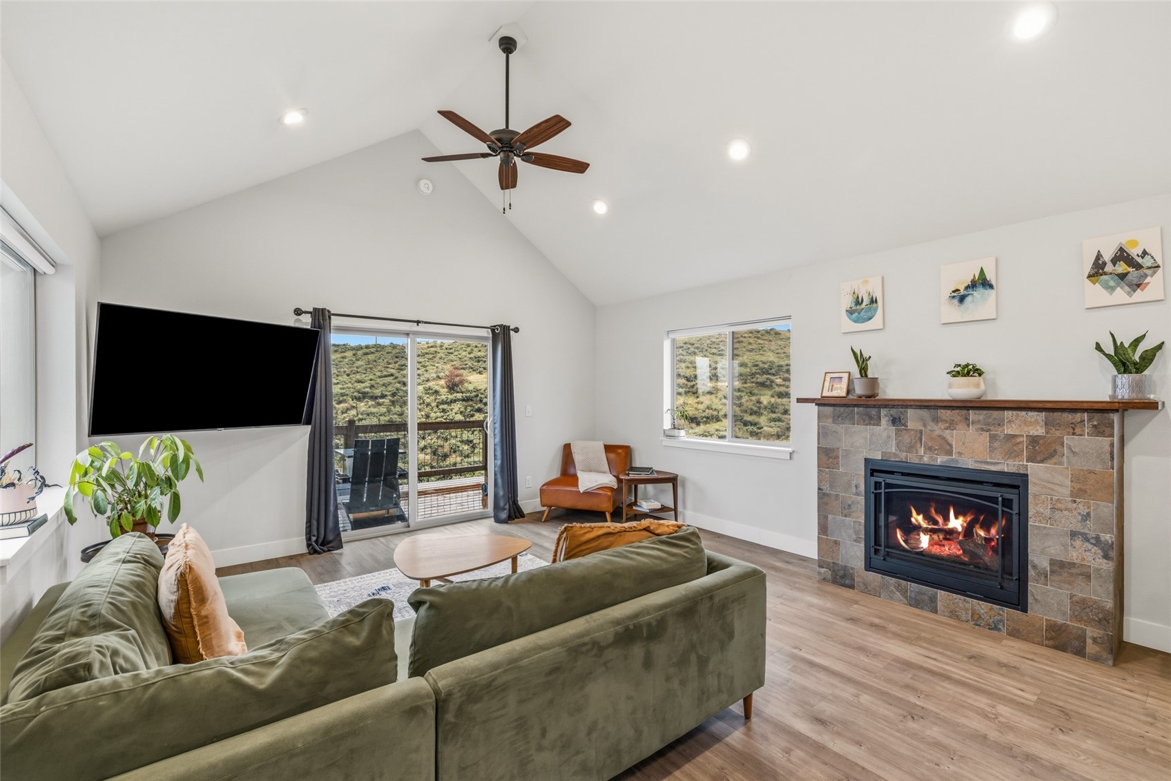 23680 Sagebrush CIRCLE