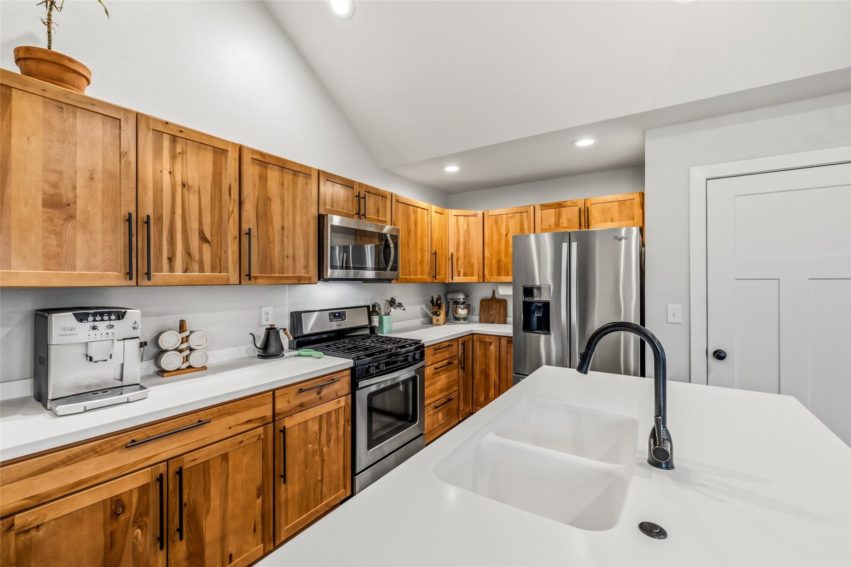 23680 Sagebrush CIRCLE