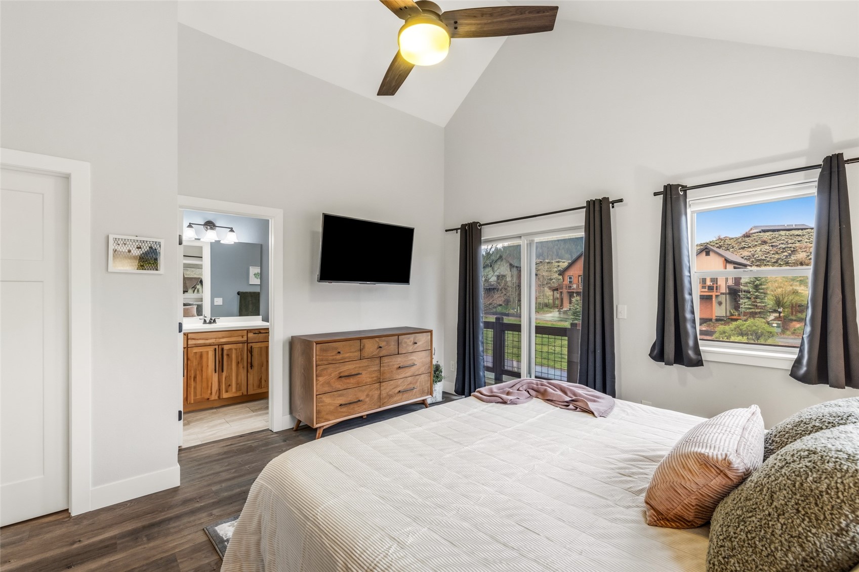 23680 Sagebrush CIRCLE