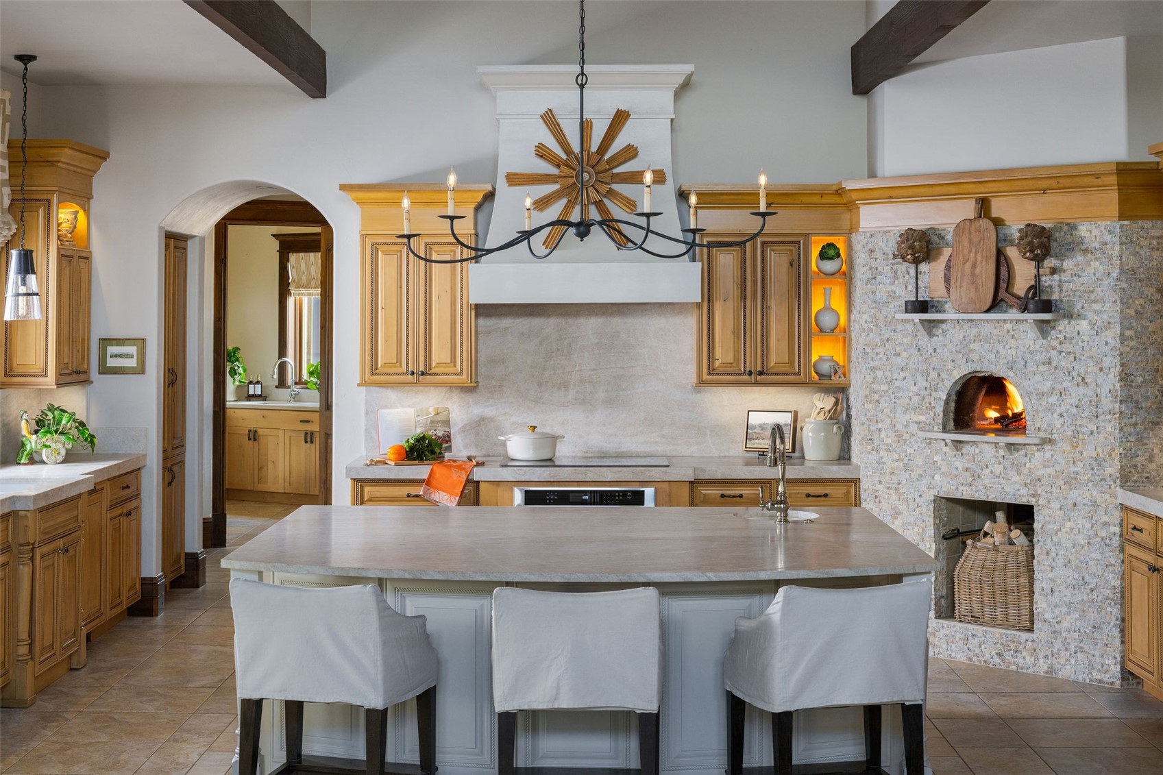 24775 Rainbow Ridge