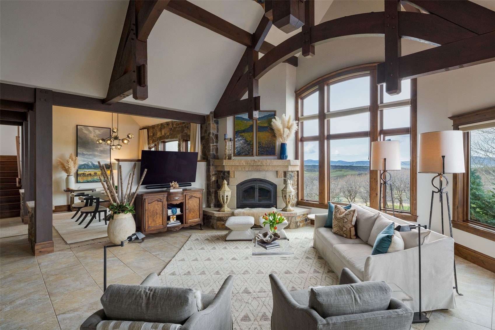 24775 Rainbow Ridge