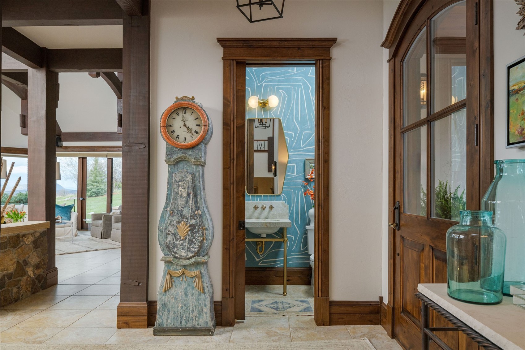 24775 Rainbow Ridge