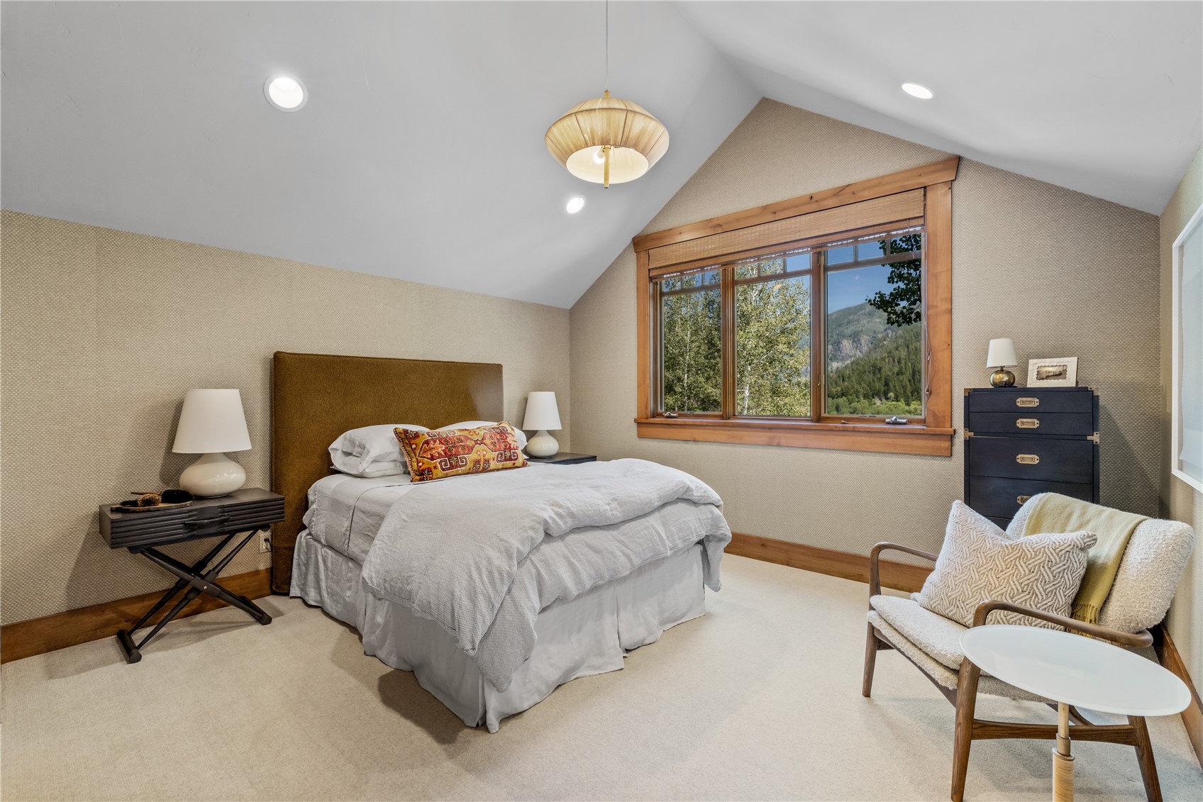 33855 Canyon COURT