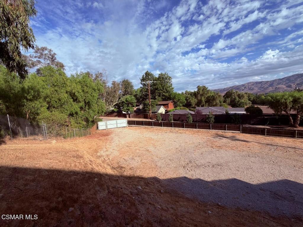 6098 Oak Knolls Road