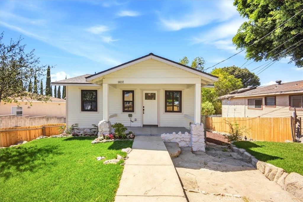 10237 Silverton