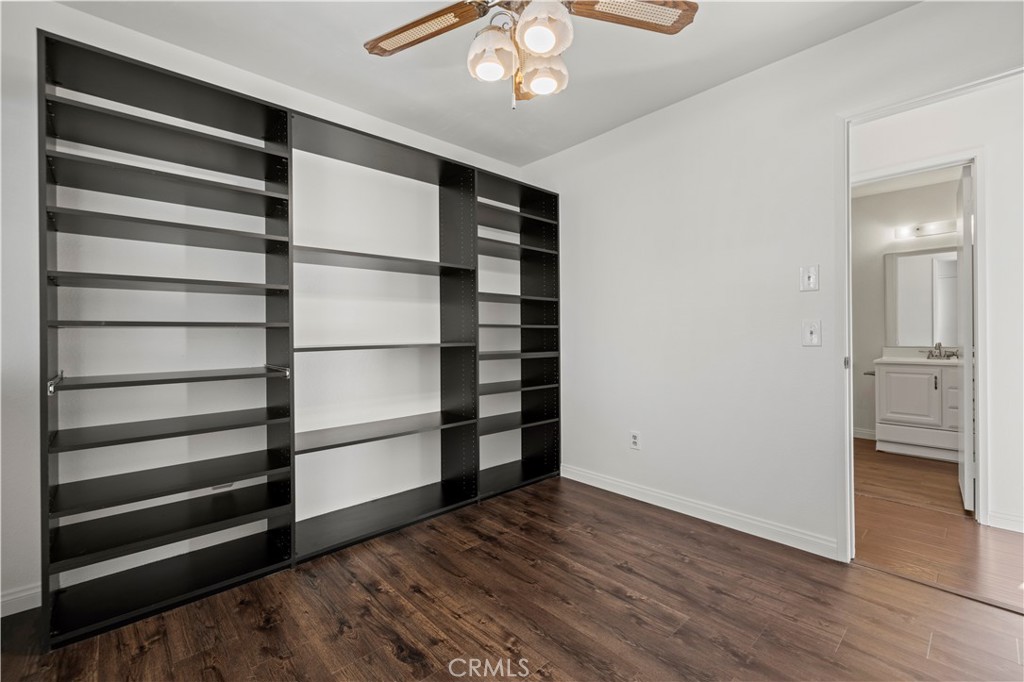 28014 Fox Run Circle