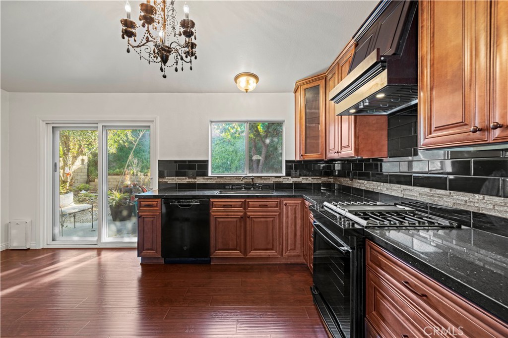 28014 Fox Run Circle