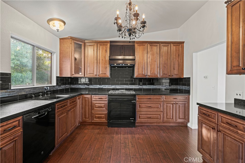 28014 Fox Run Circle