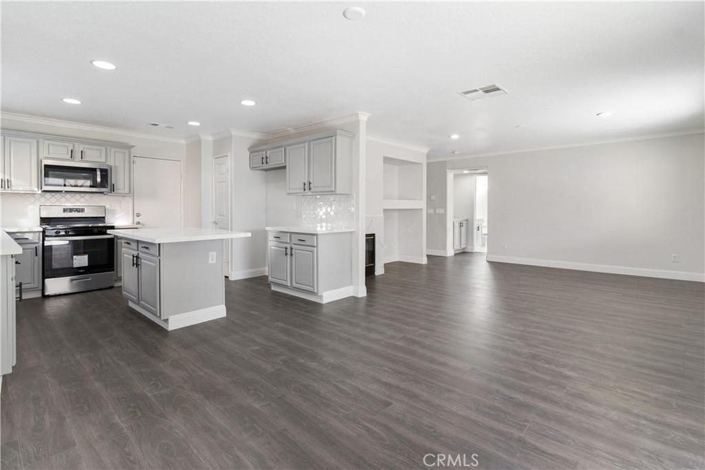43009 23rd Street W