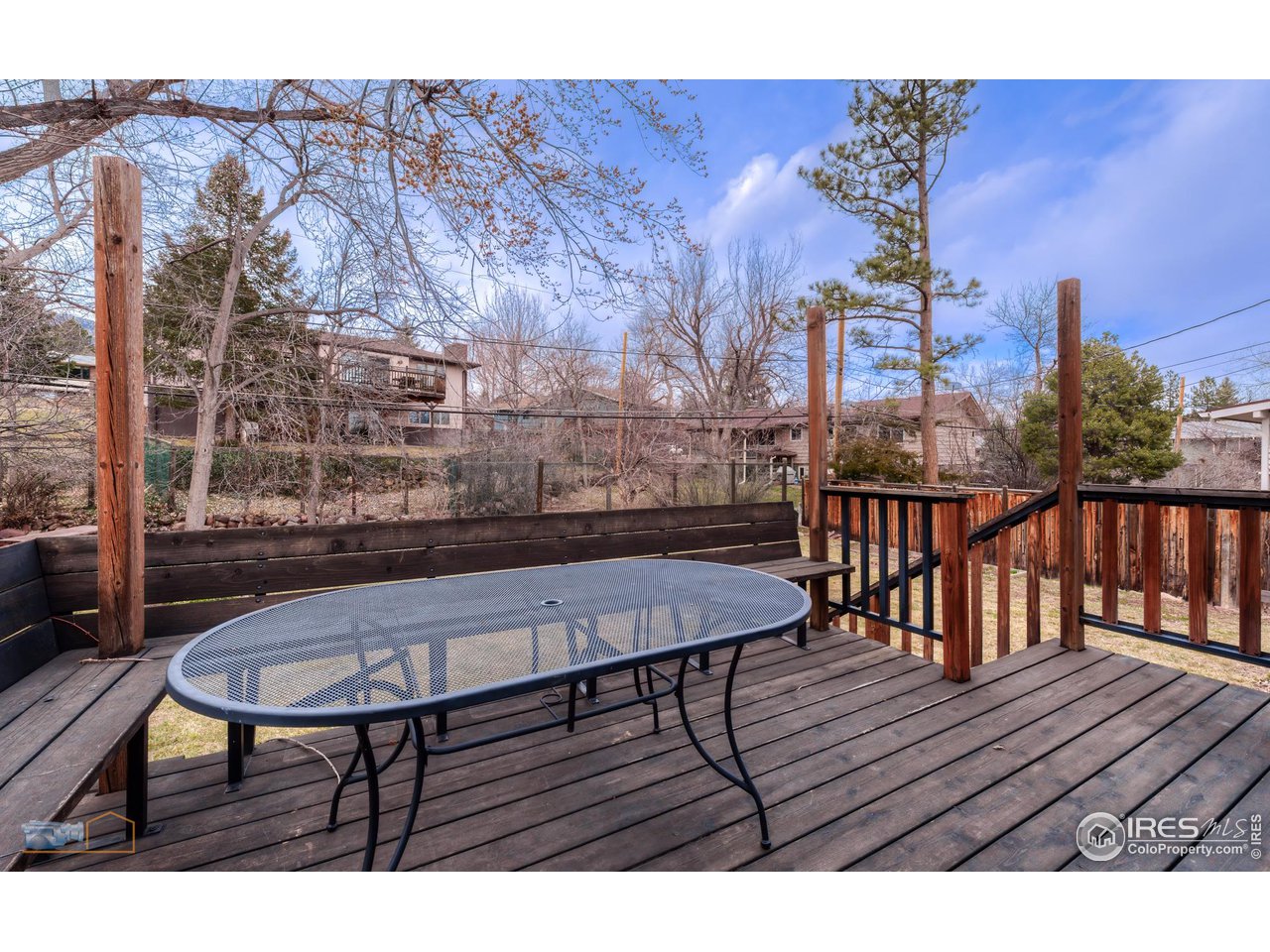 1515 Gillaspie Dr
