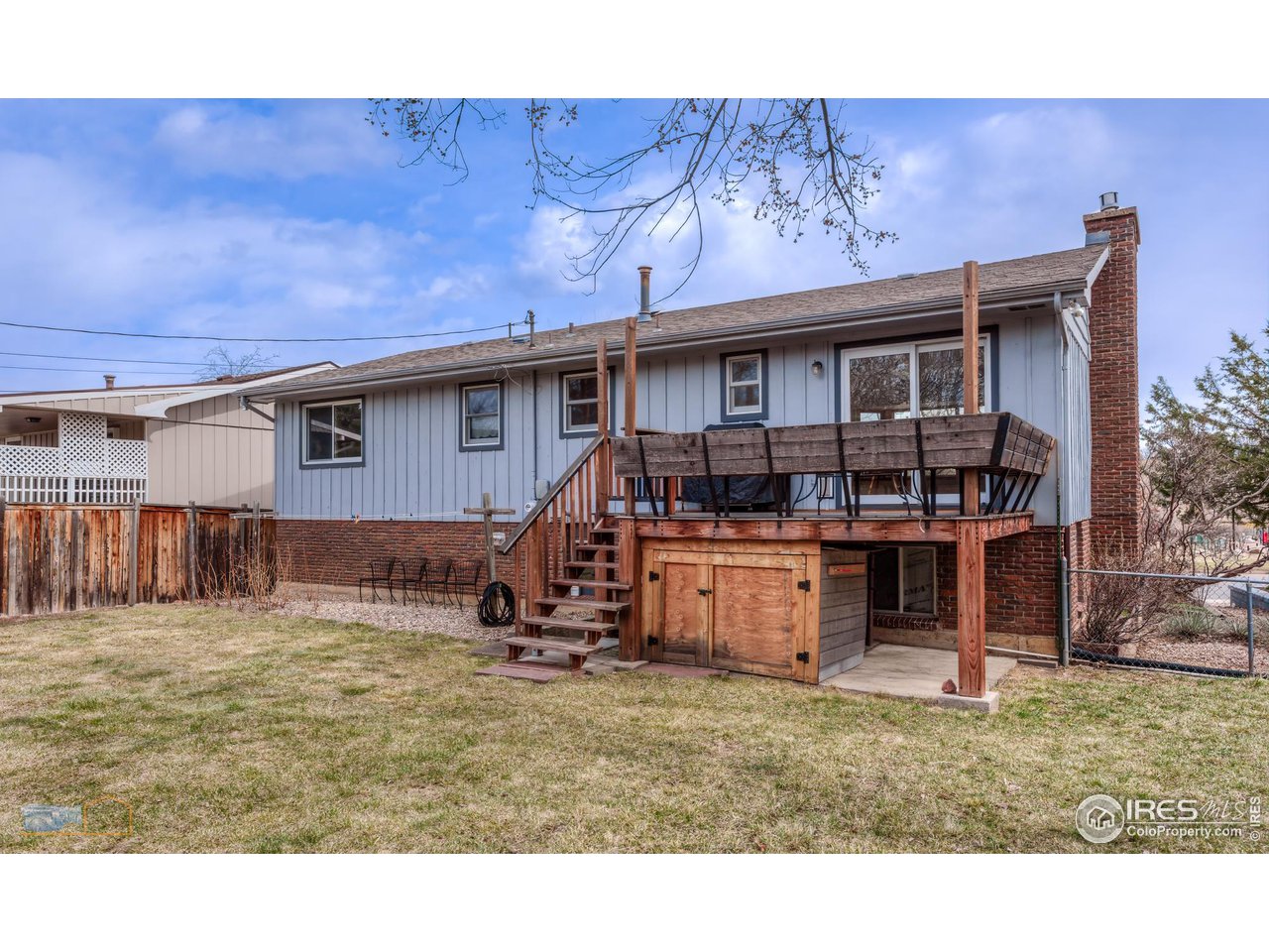 1515 Gillaspie Dr